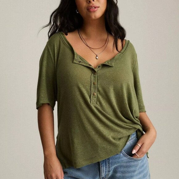 Torrid top - 3 3X 22/24 olive green henely - torrid t shirt - torrid shirt NWTs - Picture 1 of 2